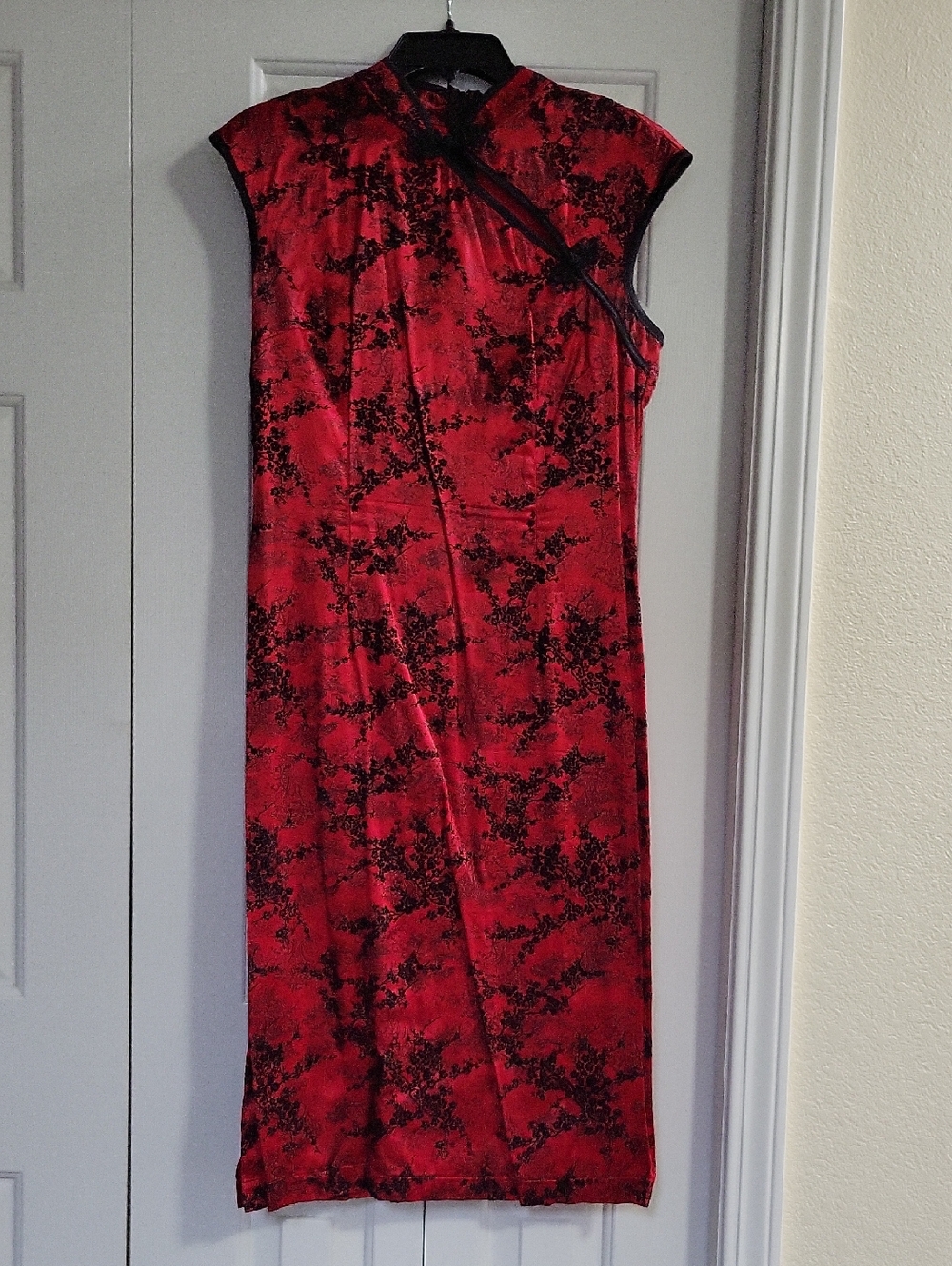 Morbid Threds Red Floral Satin Cheongsam Dress